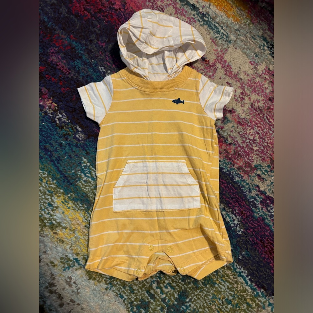 ⭐️ 5/25 Yellow Romper with Hood